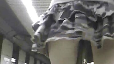 Una xvideos maduras mexicanas esposa devota chupó la polla de su marido con mucha dulzura.