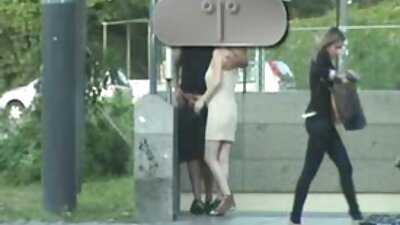 Las chicas rubias muestran el coño en señoras calientes mexicanas diferentes lugares.