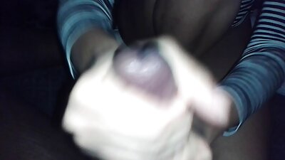 Una señora maduras mexicanas xvideos con lentes hizo una mamada y se subió encima de un hombre.