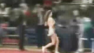 Una enfermera trata el pene de otro paciente en el videos xxx señoras mexicanas hospital.