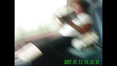 Un esposo no celoso filma el sexo de su esposa tetona mexicana xxx con su amante.